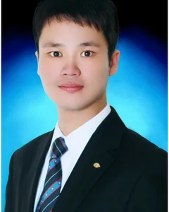 李震清
